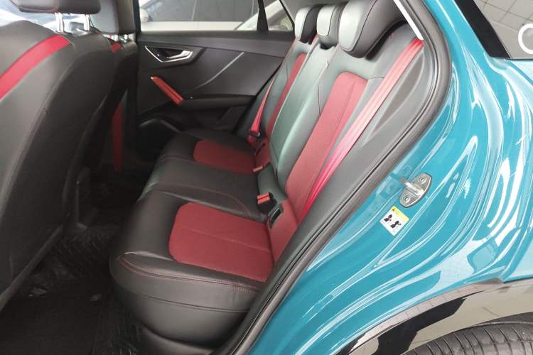 Used Audi Q2L 2018 35 TFSI Fashion Dynamic Version China V Emission Standard Left Rear Seat