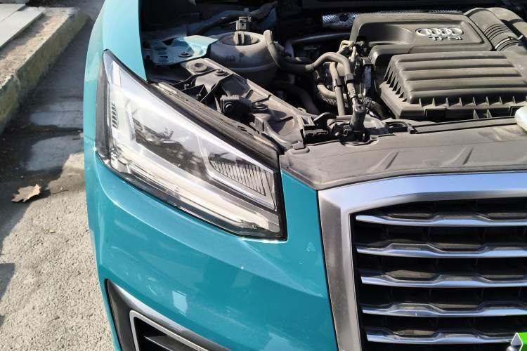 Used Audi Q2L 2018 35 TFSI Luxury Attractive Model China V Standard Right Front Headlight