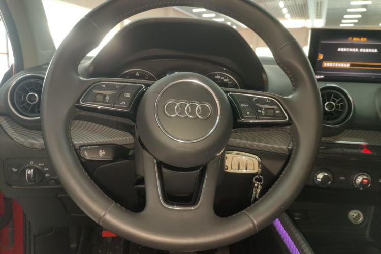 Used Audi Q2L 2018 35 TFSI Launch Exclusive Edition China V Steering Wheel