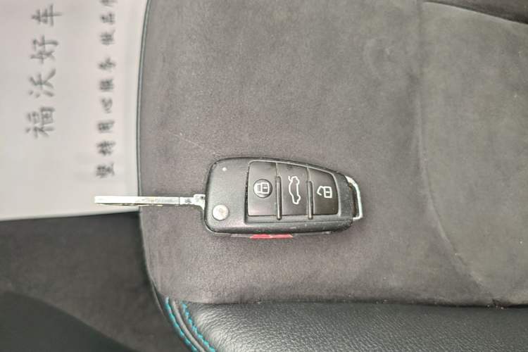 Used Audi Q2L 2018 35 TFSI Luxury Attractive Model China V Standard Vehicle Key