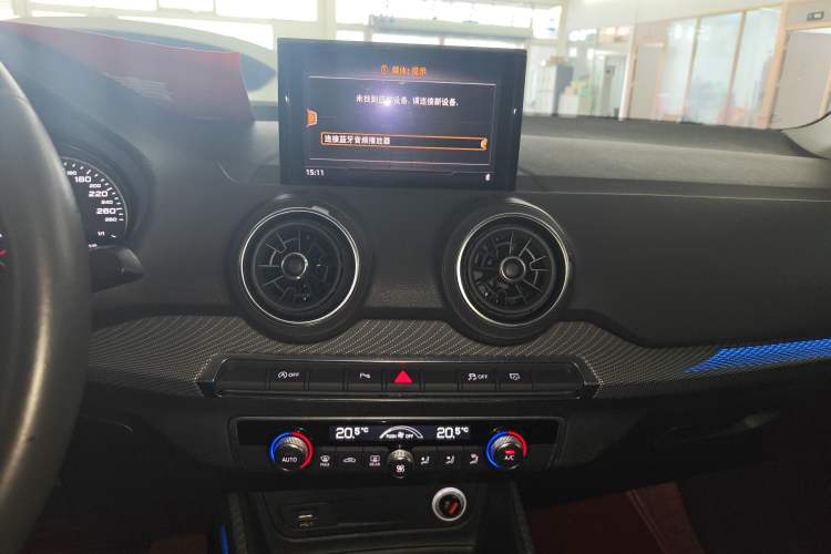 Used Audi Q2L 2018 35 TFSI Fashion Dynamic Version China V Emission Standard Audio And AC Panel
