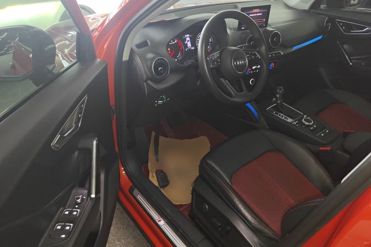 Used Audi Q2L 2018 35 TFSI Fashion Dynamic Version China V Emission Standard Driver Seat