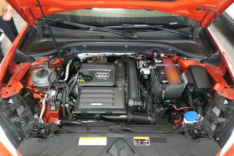 Used Audi Q2L 2018 35 TFSI Launch Exclusive Edition China V Engine Bay