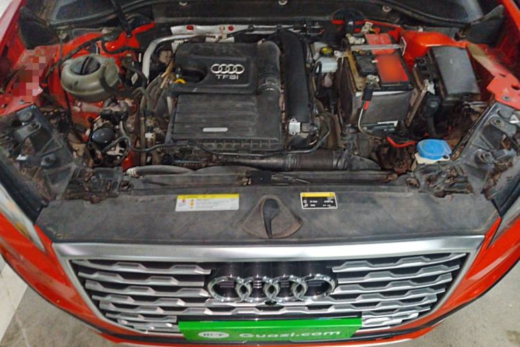 Used Audi Q2L 2018 35 TFSI Fashionable & Elegant Version China VI Emission Standard Engine Bay