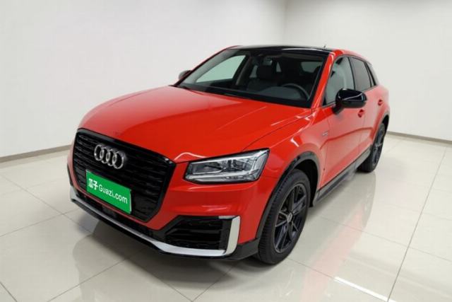 Audi Q2L 2018 35 TFSI Fashion Dynamic Version China V Emission Standard с пробегом