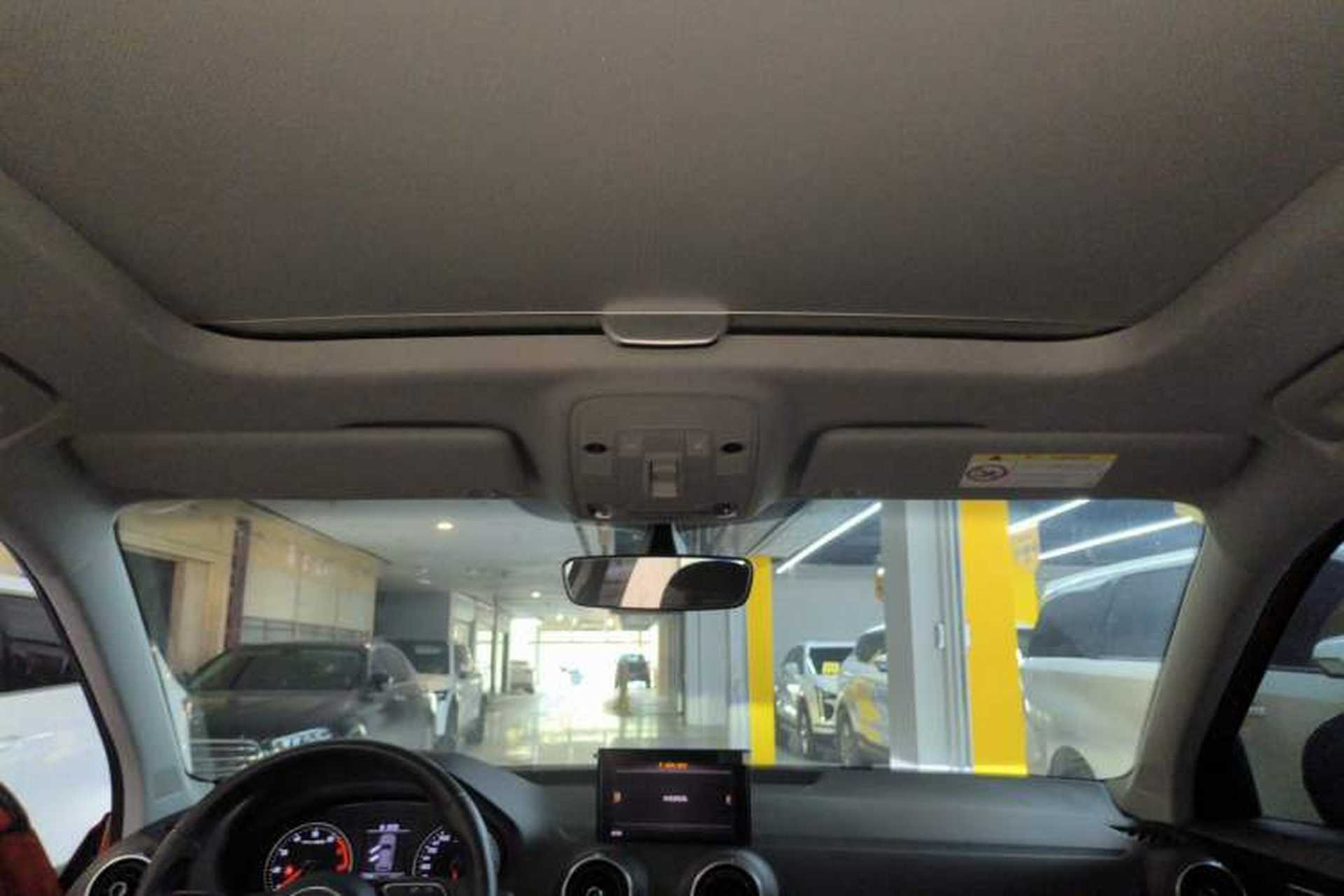 Used Audi Q2L 2018 35 TFSI Launch Exclusive Edition China VI Headliner