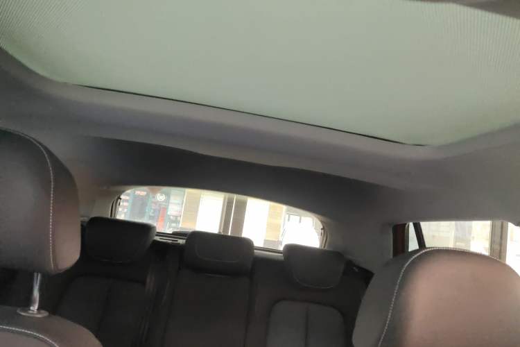Used Audi Q2L 2018 35 TFSI Launch Exclusive Edition China VI Headliner