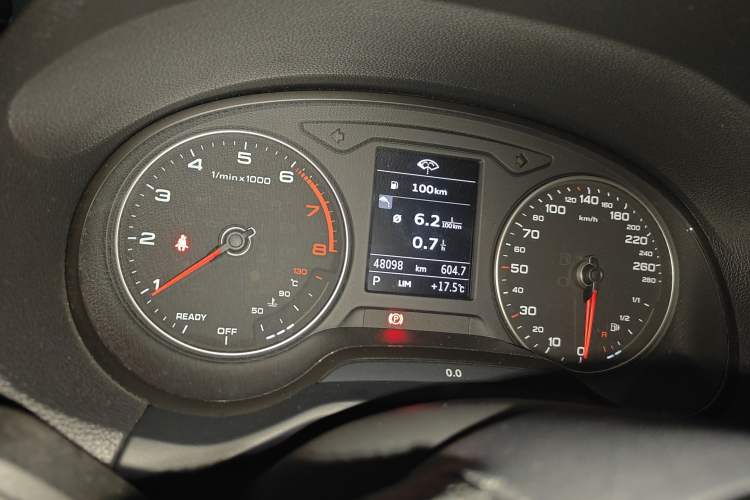 Used Audi Q2L 2018 35 TFSI Launch Exclusive Edition China VI Instrument Cluster