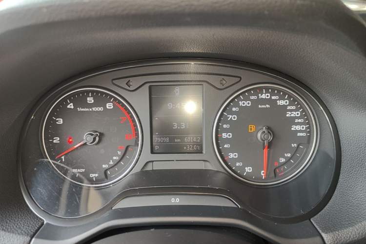 Used Audi Q2L 2018 35 TFSI Fashion Dynamic Version China VI Emission Standard Instrument Cluster