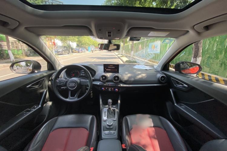 Used Audi Q2L 2018 35 TFSI Fashion Dynamic Version China V Emission Standard Interior 1