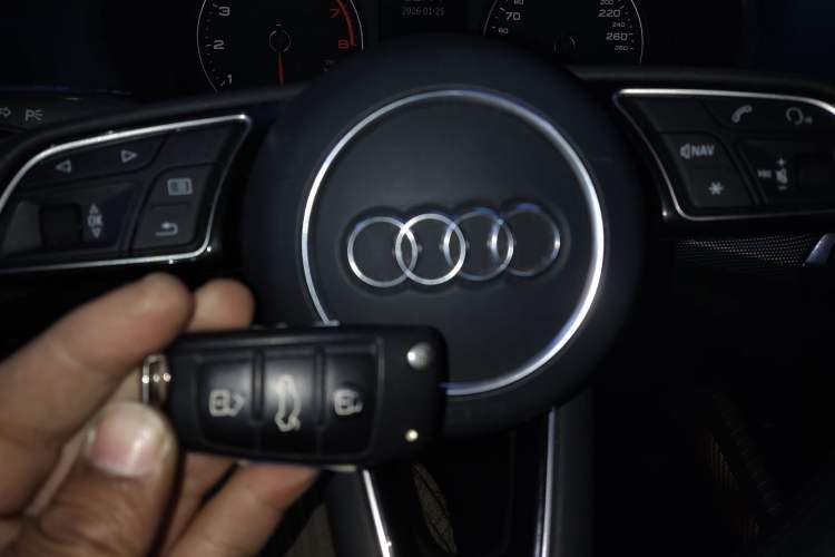 Used Audi Q2L 2018 35 TFSI Launch Exclusive Edition China VI Interior 1