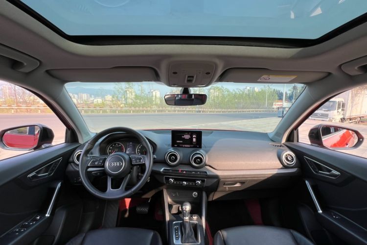 Used Audi Q2L 2018 35 TFSI Fashion Dynamic Version China V Emission Standard Interior 1