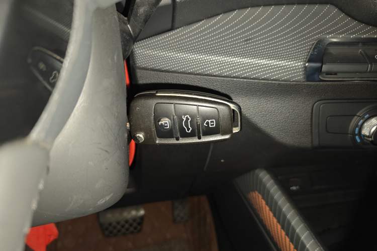 Used Audi Q2L 2018 35 TFSI Launch Exclusive Edition China VI Interior 1