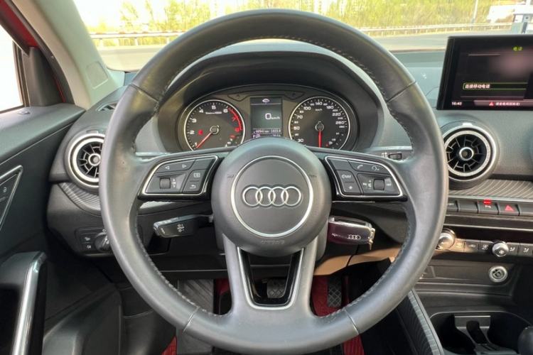 Used Audi Q2L 2018 35 TFSI Fashion Dynamic Version China V Emission Standard Interior 2
