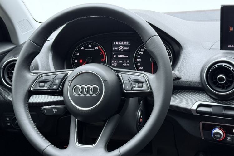 Used Audi Q2L 2018 35 TFSI Fashion Dynamic Version China V Emission Standard Interior 3