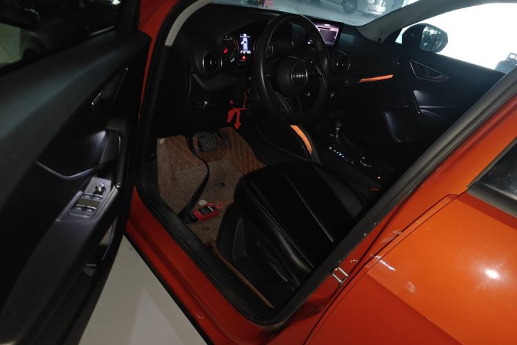 Used Audi Q2L 2018 35 TFSI Launch Exclusive Edition China VI Interior 3
