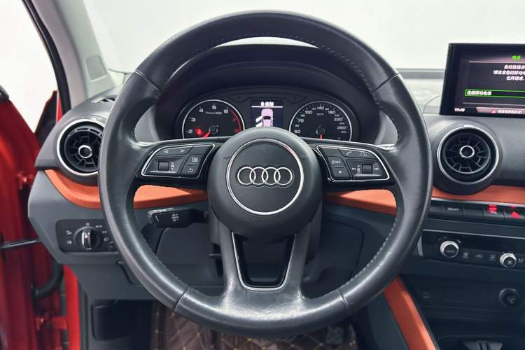 Used Audi Q2L 2018 35 TFSI Fashion Elegant Version China V Interior 3