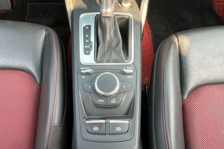 Used Audi Q2L 2018 35 TFSI Fashion Dynamic Version China V Emission Standard Interior 5