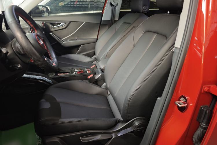 Used Audi Q2L 2018 35 TFSI Launch Exclusive Edition China VI Interior 5