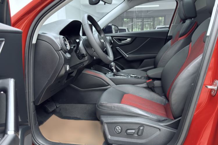 Used Audi Q2L 2018 35 TFSI Fashion Dynamic Version China V Emission Standard Interior 6