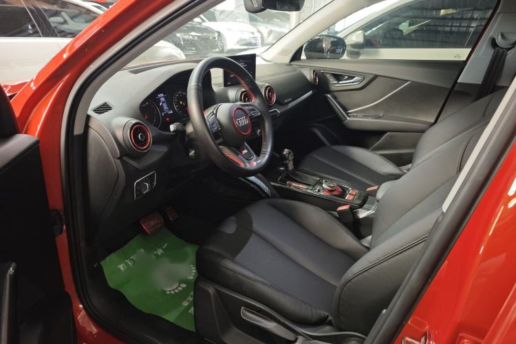 Used Audi Q2L 2018 35 TFSI Launch Exclusive Edition China VI Interior 6