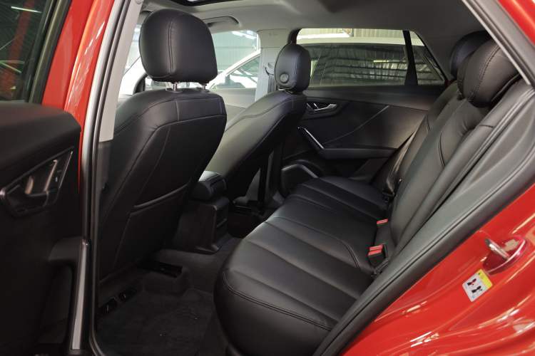 Used Audi Q2L 2018 35 TFSI Launch Exclusive Edition China VI Interior 7