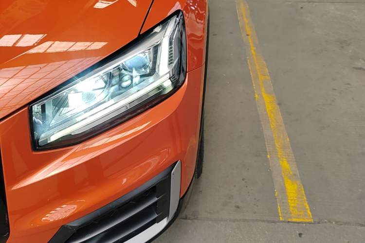Used Audi Q2L 2018 35 TFSI Fashion Dynamic Version China VI Emission Standard Left Front Headlight