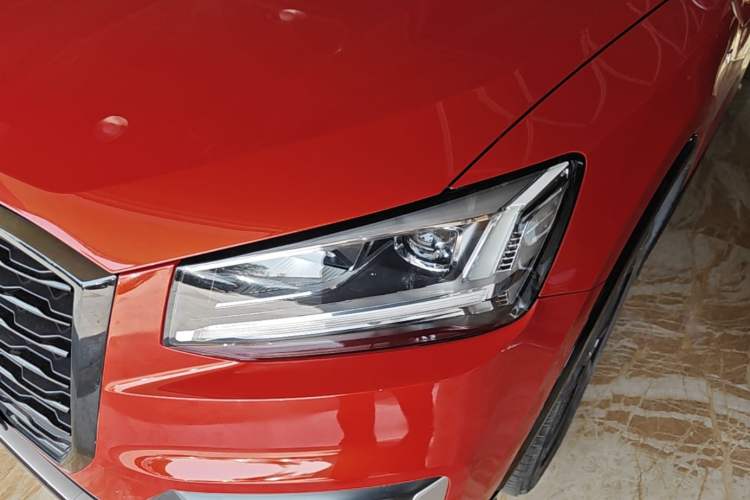 Used Audi Q2L 2018 35 TFSI Fashion Dynamic Version China V Emission Standard Left Front Headlight