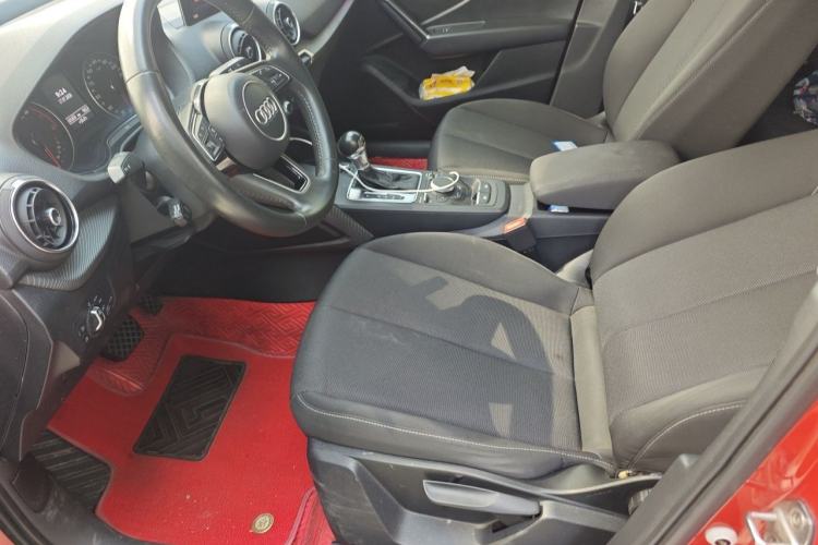 Used Audi Q2L 2018 35 TFSI Launch Exclusive Edition China V Left Front Seat