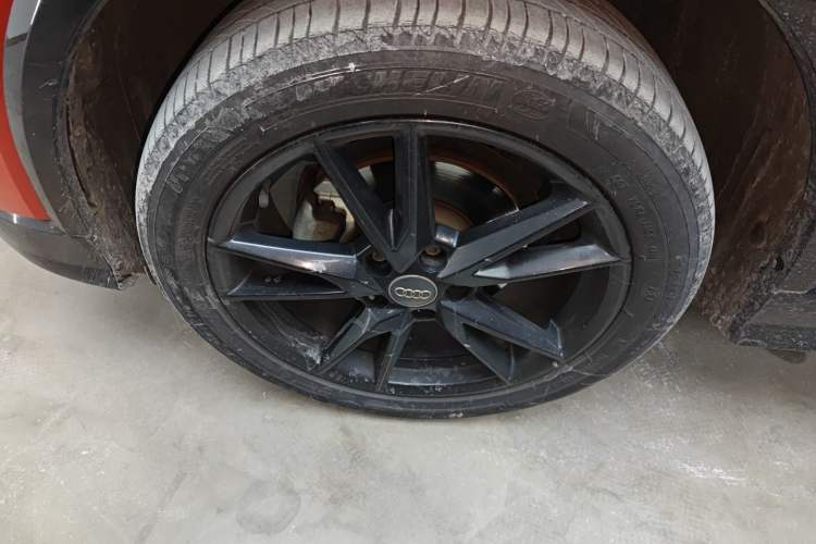 Used Audi Q2L 2018 35 TFSI Fashion Dynamic Version China V Emission Standard Left Front Wheel Hub
