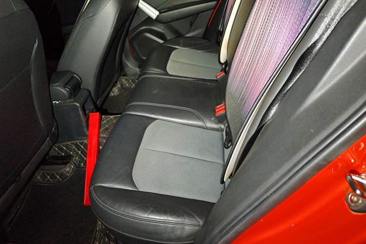 Used Audi Q2L 2018 35 TFSI Fashionable & Elegant Version China VI Emission Standard Left Rear Seat