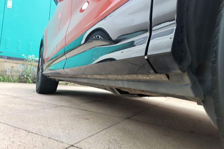 Used Audi Q2L 2018 35 TFSI Launch Exclusive Edition China VI Left Side Sill