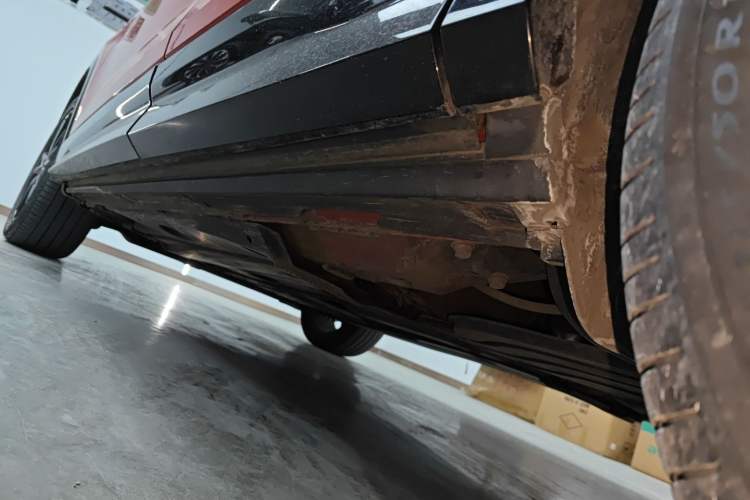 Used Audi Q2L 2018 35 TFSI Fashion Dynamic Version China V Emission Standard Left Side Sill