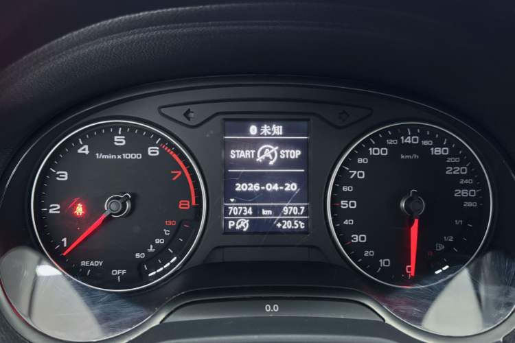 Used Audi Q2L 2018 35 TFSI Fashion Elegant Version China V Odometer Close Up