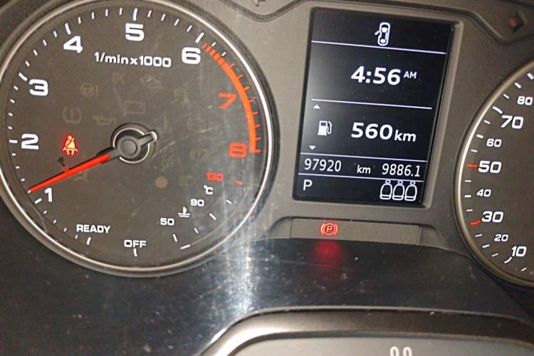 Used Audi Q2L 2018 35 TFSI Fashionable & Elegant Version China VI Emission Standard Odometer Close Up
