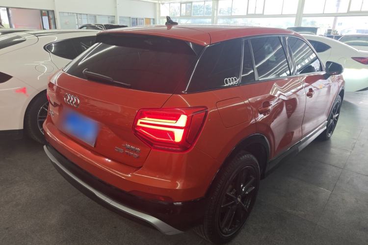Used Audi Q2L 2018 35 TFSI Fashion Dynamic Version China V Emission Standard Rear Right 45 Deg
