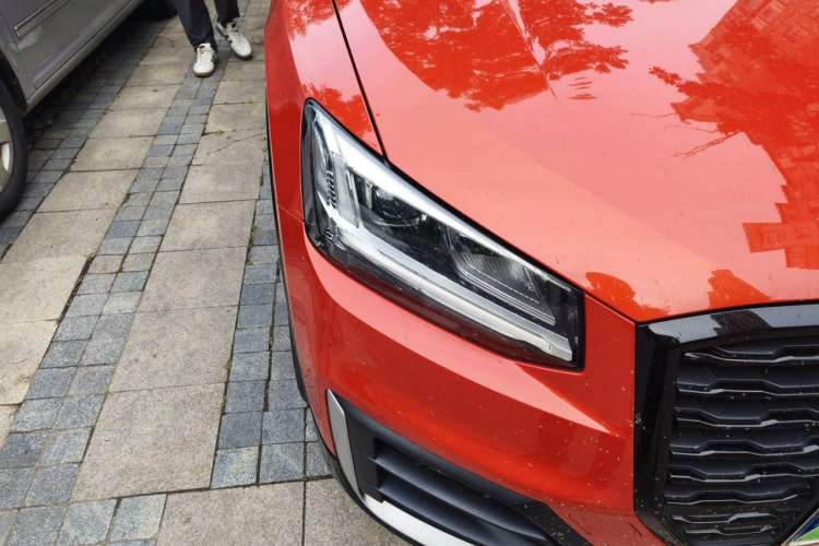 Used Audi Q2L 2018 35 TFSI Launch Exclusive Edition China VI Right Front Headlight