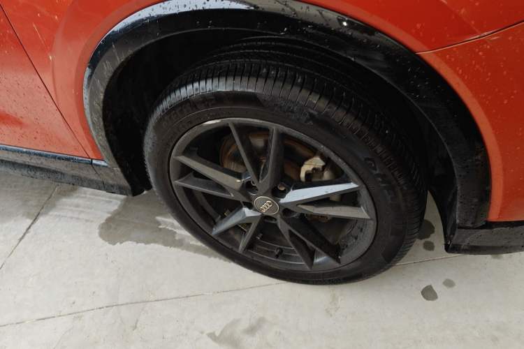 Used Audi Q2L 2018 35 TFSI Fashion Dynamic Version China V Emission Standard Right Front Wheel Hub