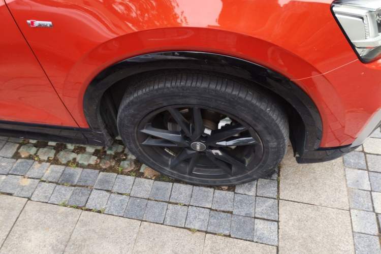 Used Audi Q2L 2018 35 TFSI Launch Exclusive Edition China VI Right Front Wheel Hub