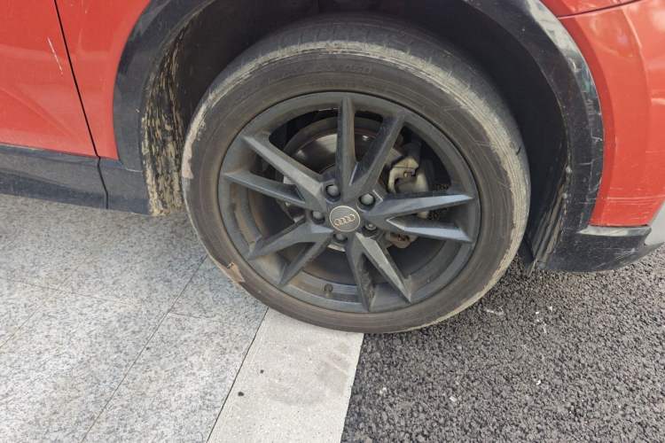 Used Audi Q2L 2018 35 TFSI Launch Exclusive Edition China V Right Front Wheel Hub