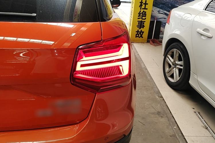 Used Audi Q2L 2018 35 TFSI Fashion Dynamic Version China VI Emission Standard Right Rear Taillight
