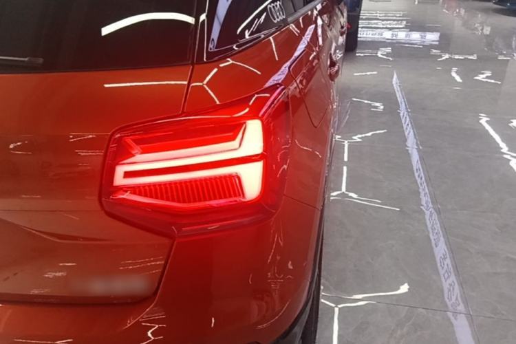 Used Audi Q2L 2018 35 TFSI Fashion Dynamic Version China V Emission Standard Right Rear Taillight