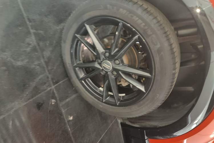 Used Audi Q2L 2018 35 TFSI Fashion Dynamic Version China VI Emission Standard Right Rear Wheel Hub