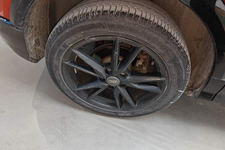 Used Audi Q2L 2018 35 TFSI Fashion Dynamic Version China V Emission Standard Right Rear Wheel Hub
