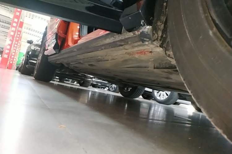 Used Audi Q2L 2018 35 TFSI Launch Exclusive Edition China V Right Side Sill
