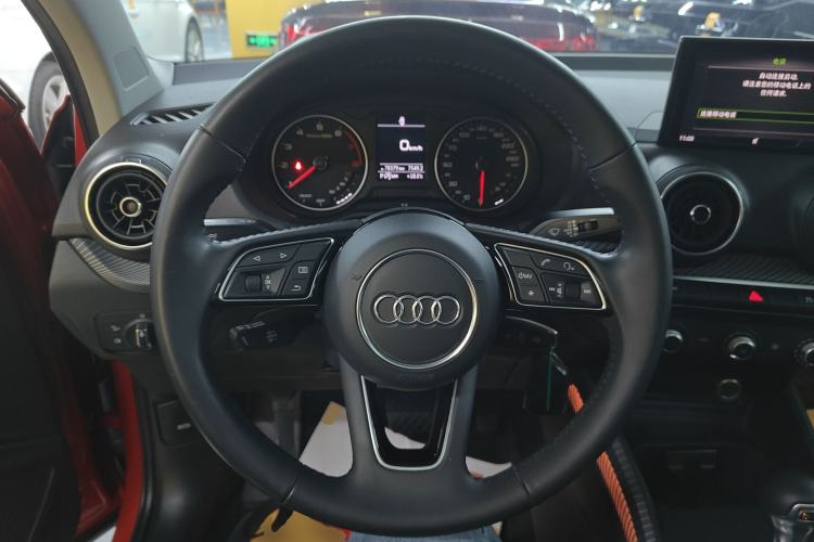 Used Audi Q2L 2018 35 TFSI Launch Exclusive Edition China VI Steering Wheel