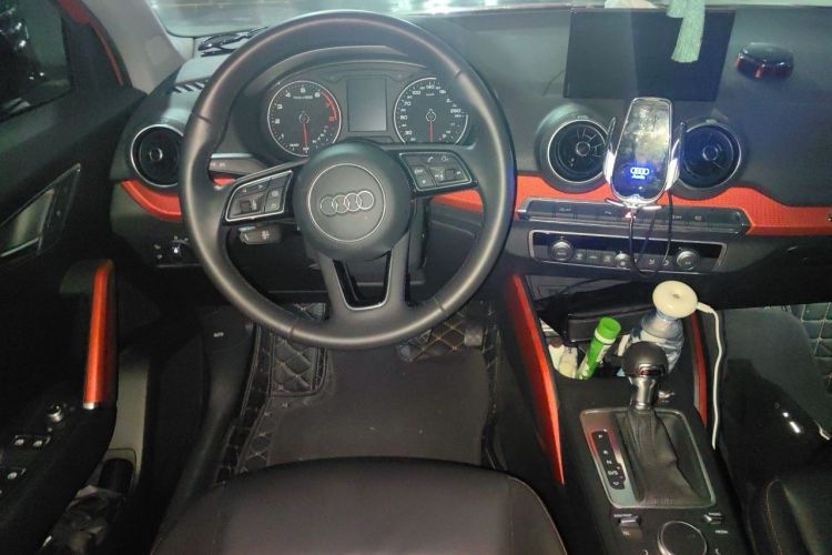 Used Audi Q2L 2018 35 TFSI Fashion Dynamic Version China VI Emission Standard Steering Wheel