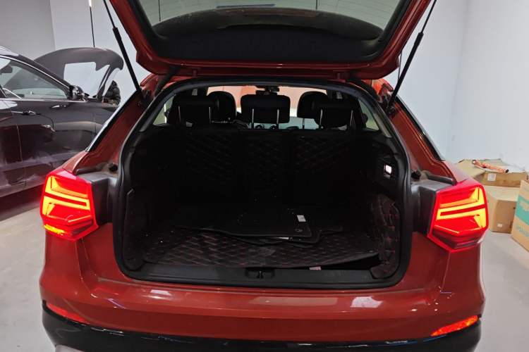Used Audi Q2L 2018 35 TFSI Fashion Dynamic Version China V Emission Standard Trunk