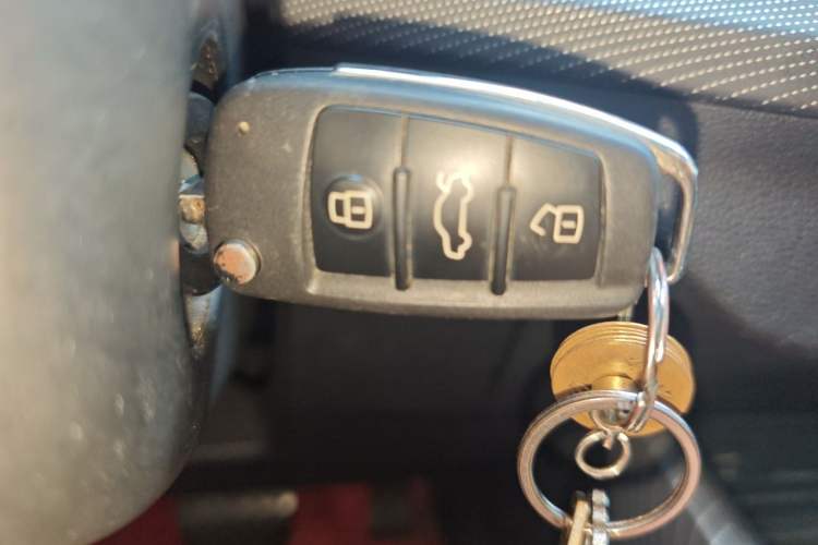 Used Audi Q2L 2018 35 TFSI Launch Exclusive Edition China V Vehicle Key