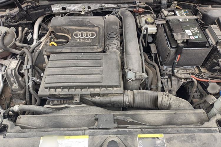 Used Audi Q2L 2018 35 TFSI Fashion Elegant Version China V Engine Bay